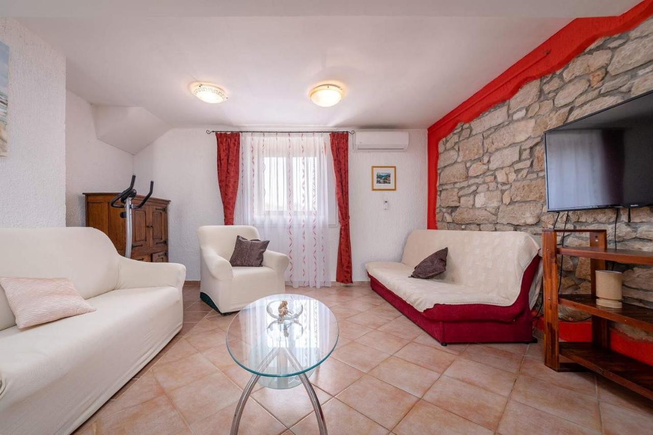 Вилла Casa Ana Milena Пореч Экстерьер фото