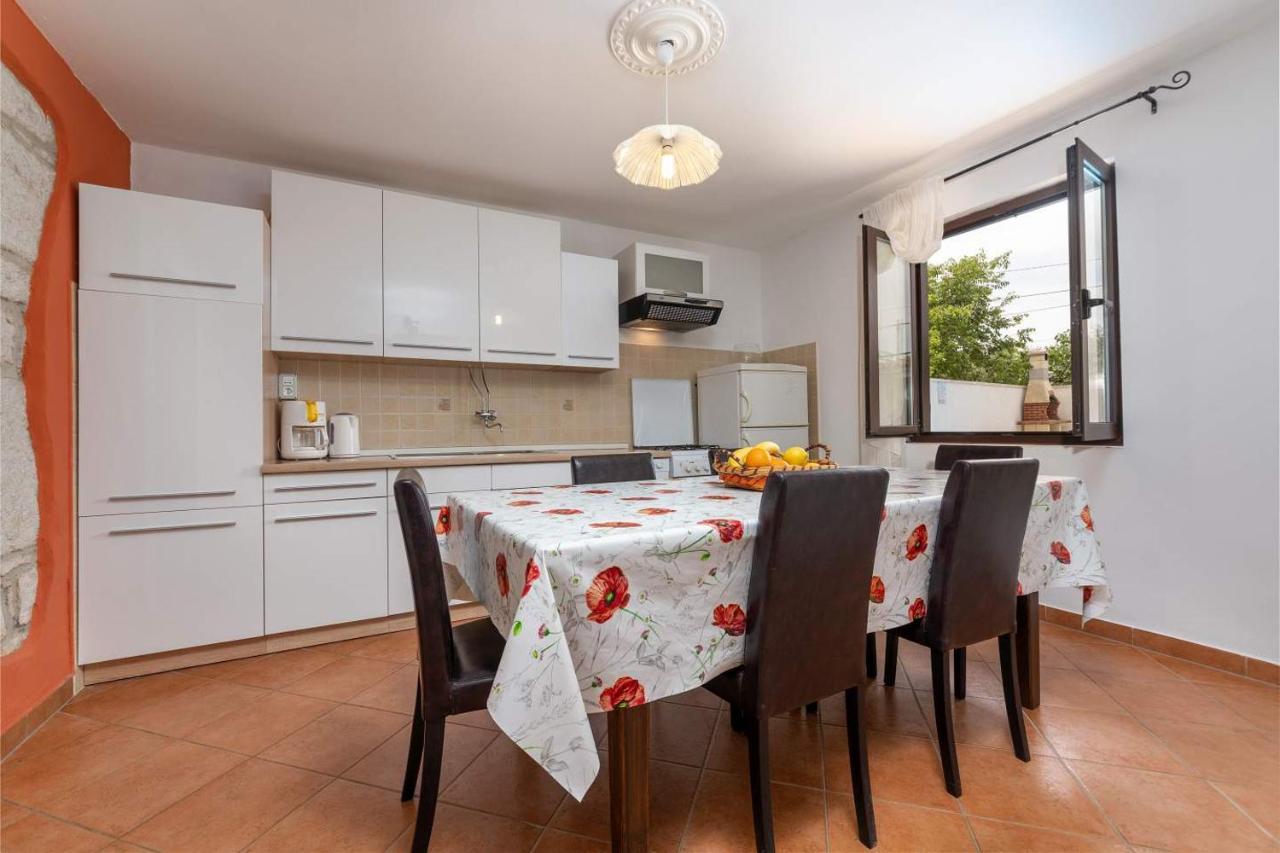 Вилла Casa Ana Milena Пореч Экстерьер фото